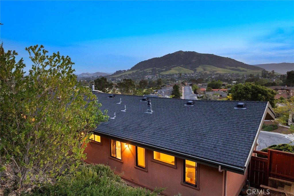 957 Skyline Dr, San Luis Obispo, CA 93405