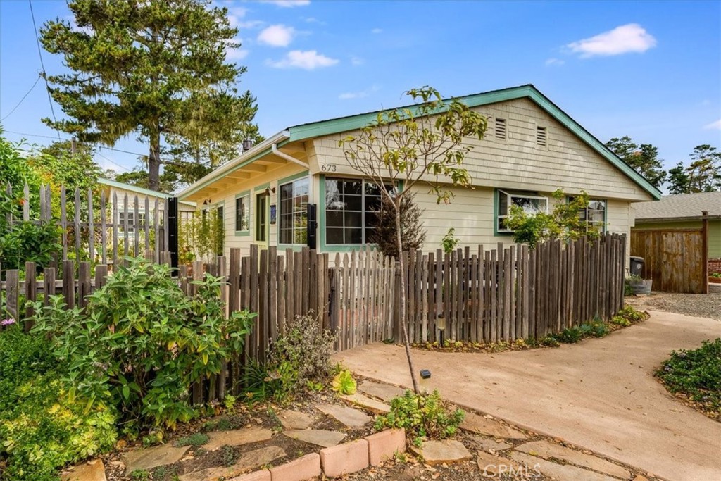 673 Ashby, Cambria, CA 93428