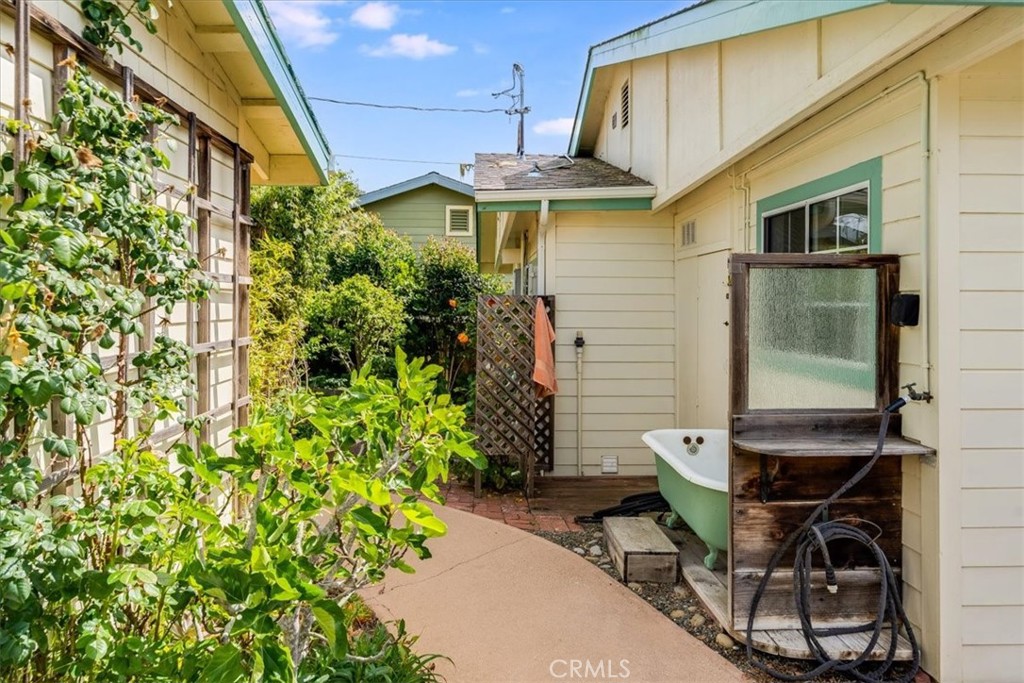 673 Ashby, Cambria, CA 93428