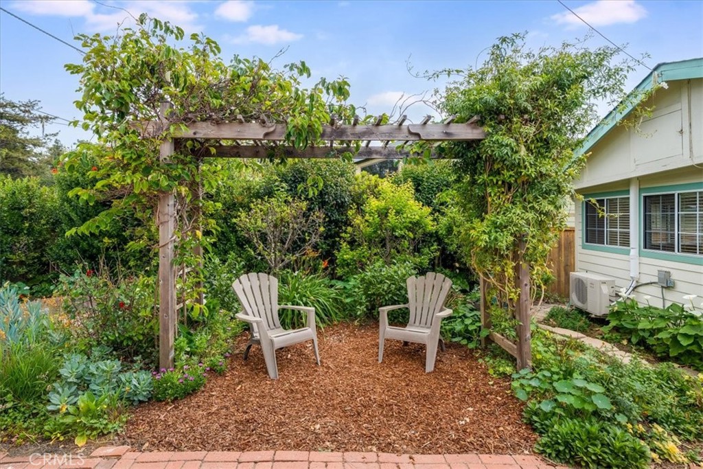 673 Ashby, Cambria, CA 93428