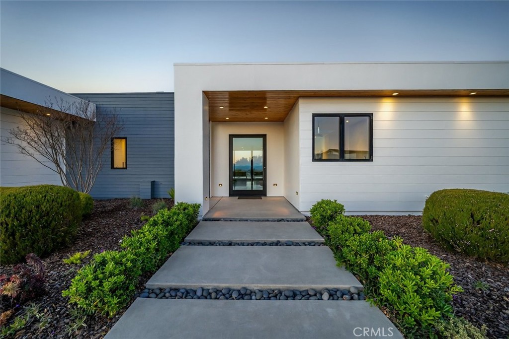 705 Sequoia Ln, Templeton, CA 93465