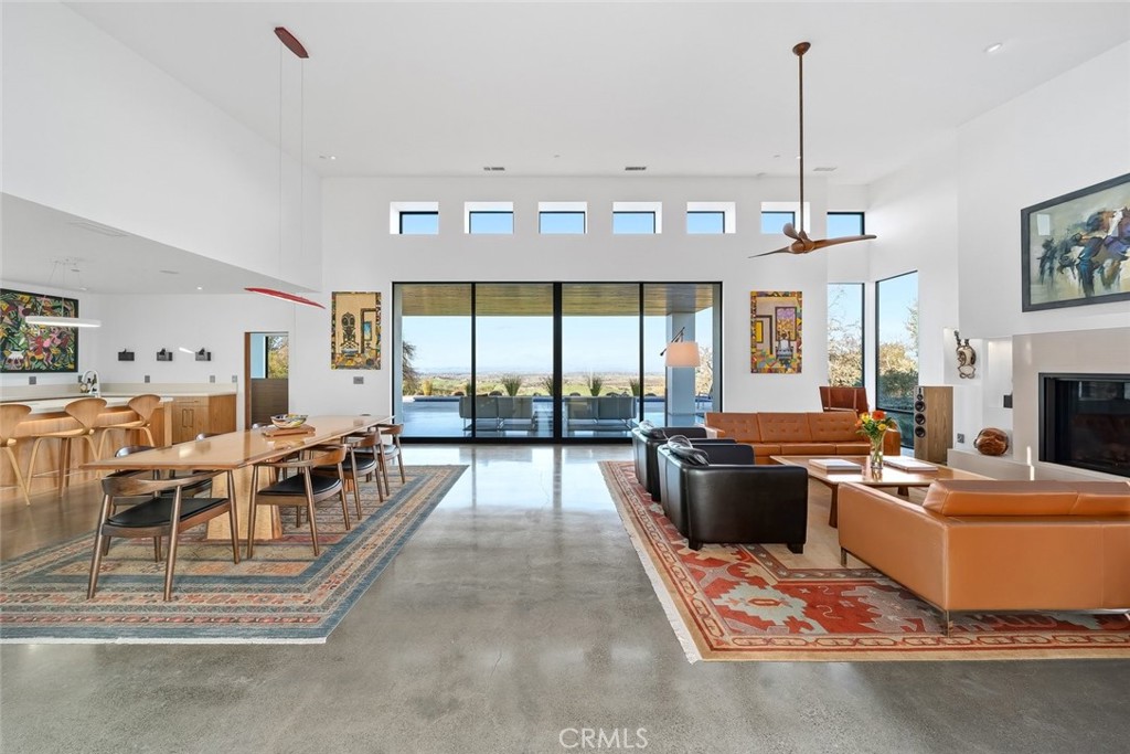 705 Sequoia Ln, Templeton, CA 93465