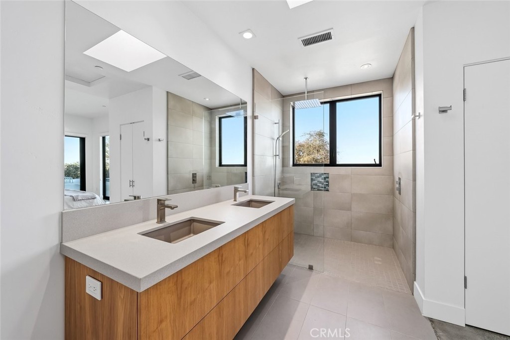 705 Sequoia Ln, Templeton, CA 93465