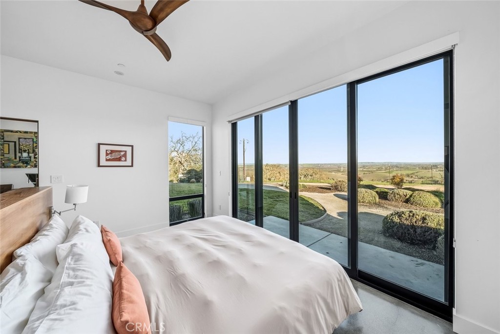 705 Sequoia Ln, Templeton, CA 93465