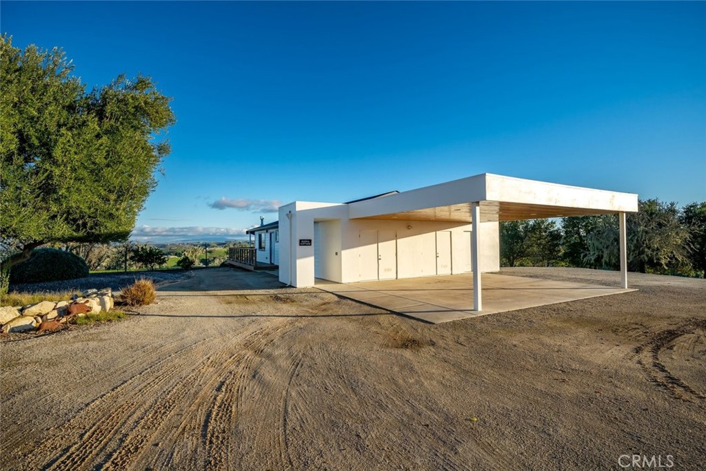 705 Sequoia Ln, Templeton, CA 93465