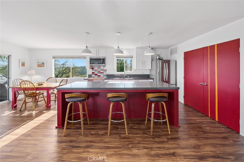 705 Sequoia Ln, Templeton, CA 93465