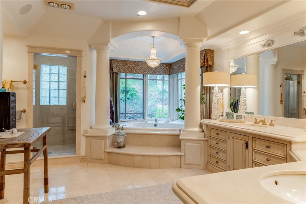 6515 Kathryn Drive, Cambria, CA 93428