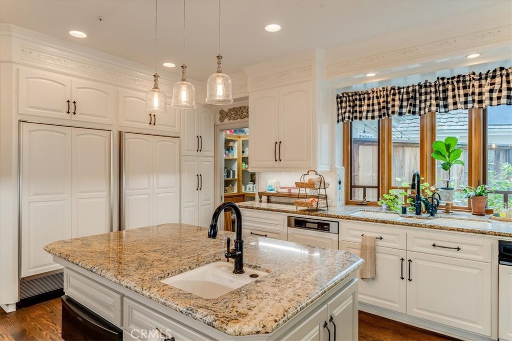 6515 Kathryn Drive, Cambria, CA 93428