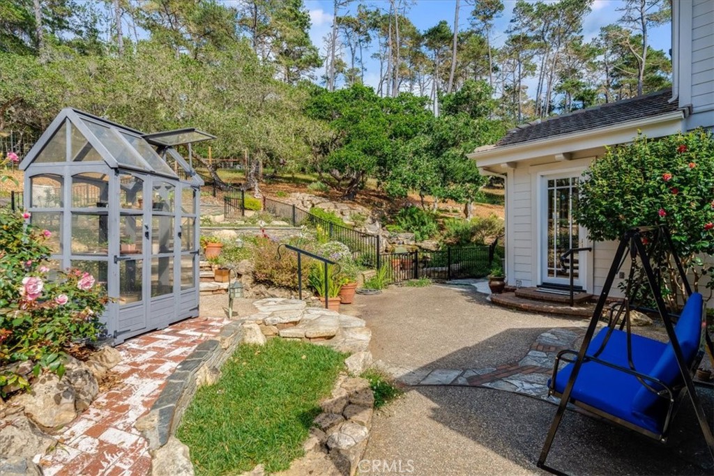 6515 Kathryn Drive, Cambria, CA 93428