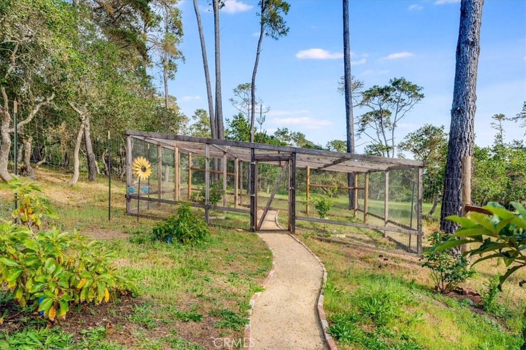 6515 Kathryn Drive, Cambria, CA 93428