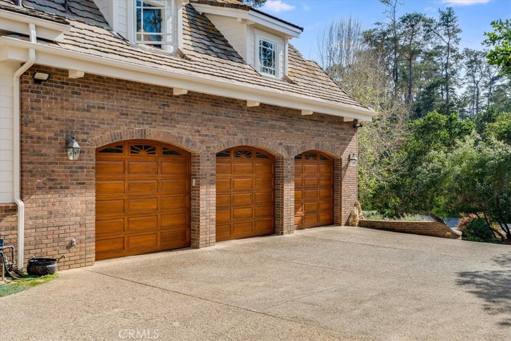 6515 Kathryn Drive, Cambria, CA 93428