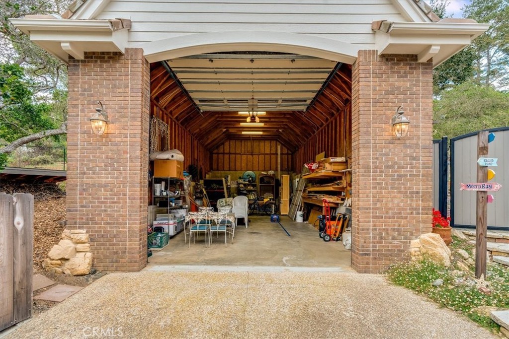 6515 Kathryn Drive, Cambria, CA 93428