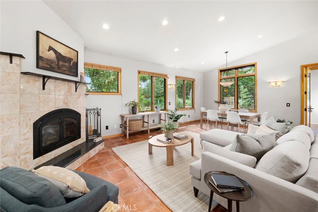 5982 Violeta, Atascadero, CA 93422