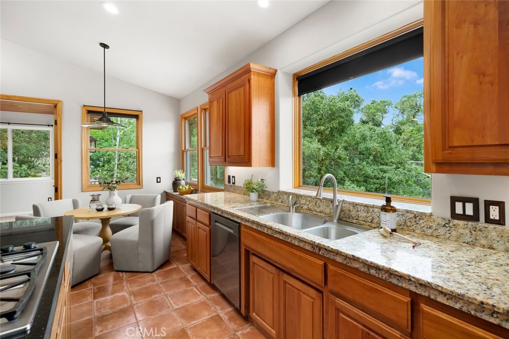 5982 Violeta, Atascadero, CA 93422