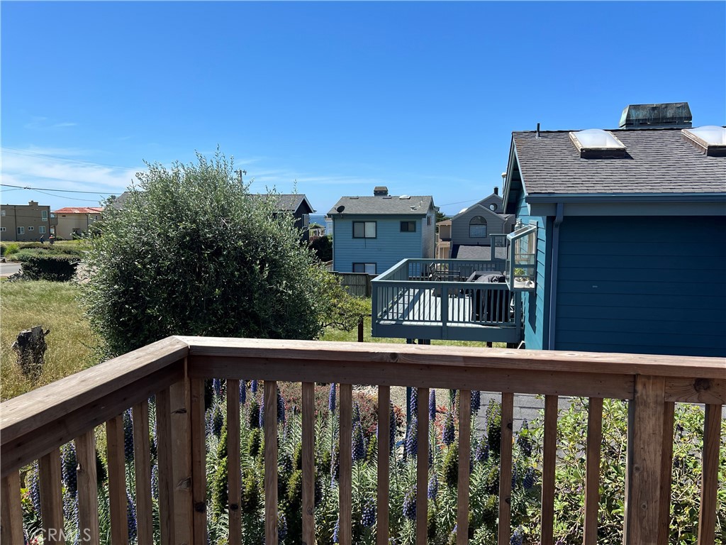 330 Jean St, Cambria, CA 93428