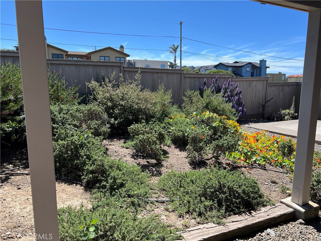 330 Jean St, Cambria, CA 93428