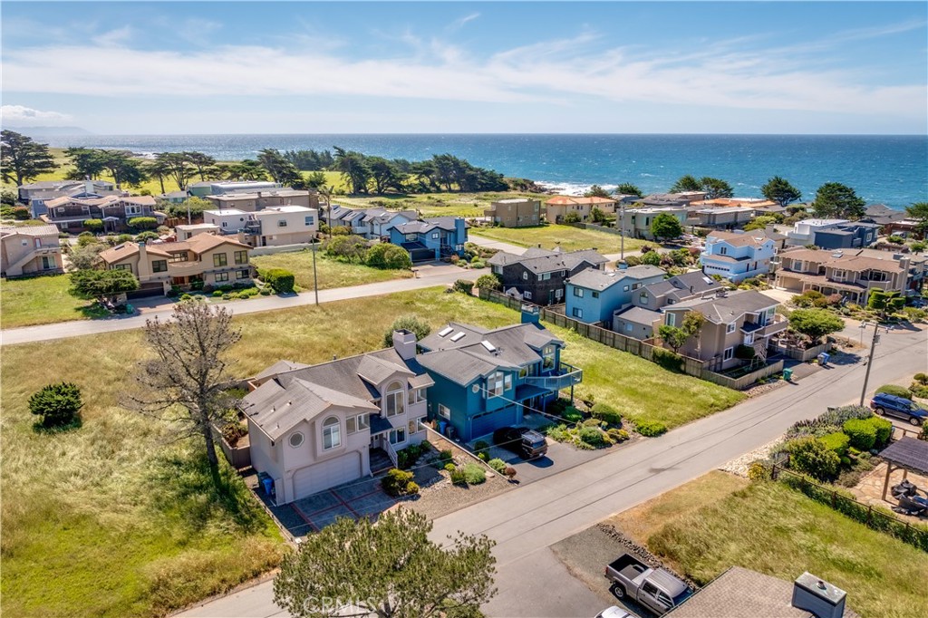 330 Jean St, Cambria, CA 93428
