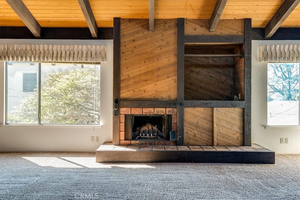 470 Warwick, Cambria, CA 93428