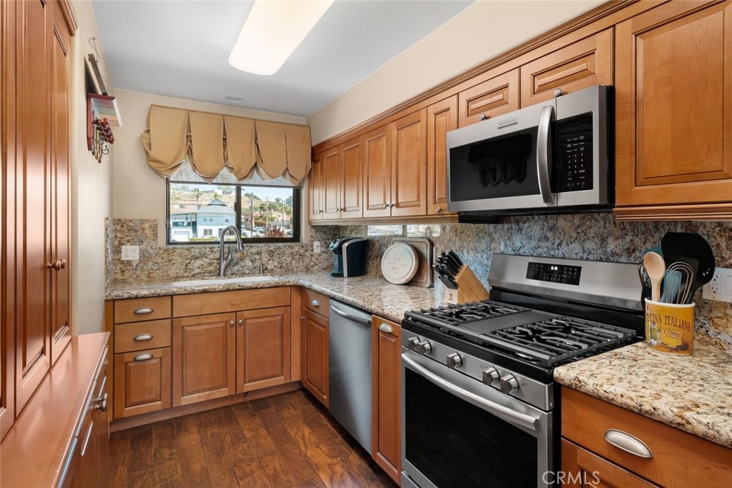 100 Pismo Avenue #106, Pismo Beach, CA 93449