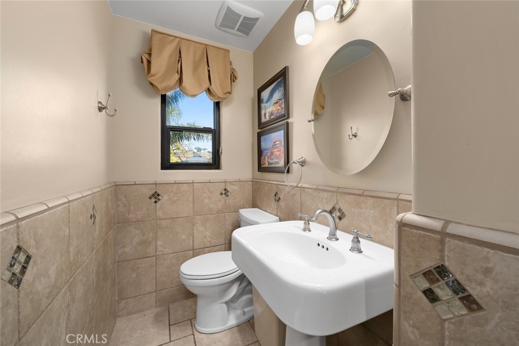 100 Pismo Avenue #106, Pismo Beach, CA 93449