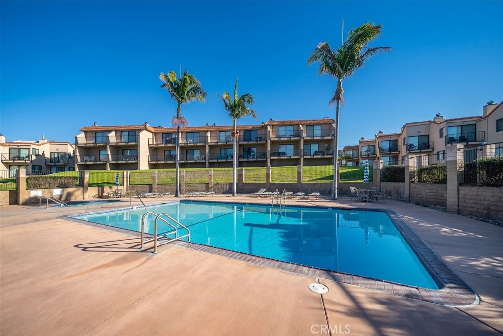 100 Pismo Avenue #106, Pismo Beach, CA 93449