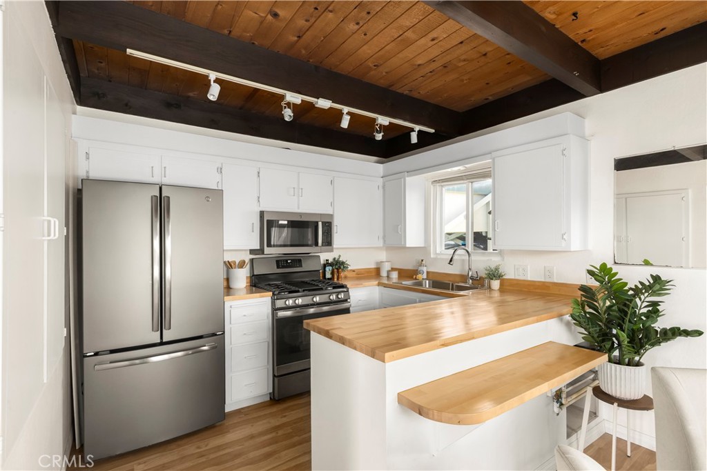 3330 Tide Ave #11, Morro Bay, CA 93442