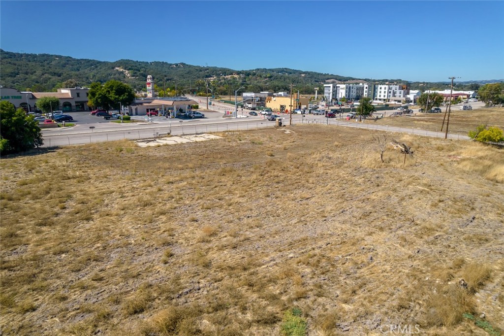 2115 El Camino Real, Atascadero, CA 93422