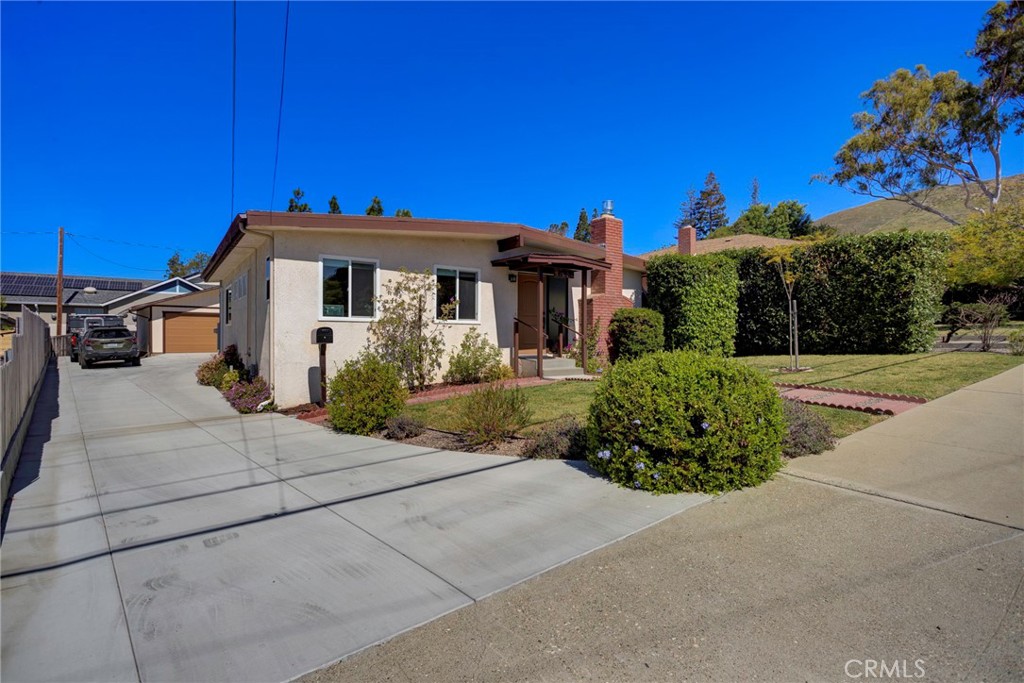 1462 Laurel Ln, San Luis Obispo, CA 93401