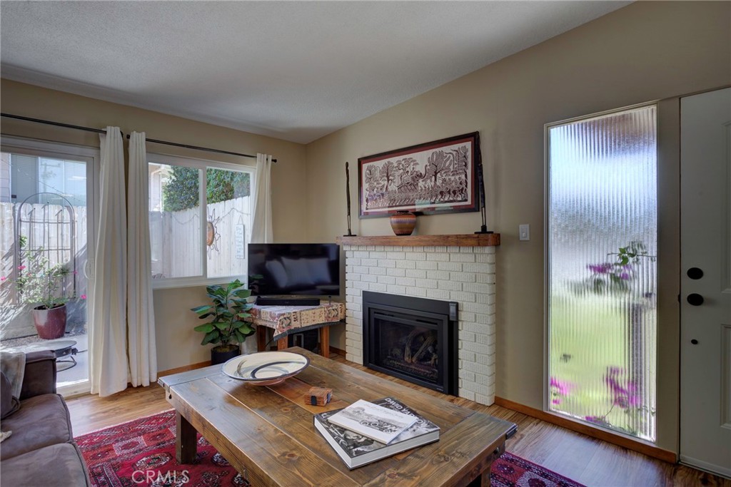 1462 Laurel Ln, San Luis Obispo, CA 93401