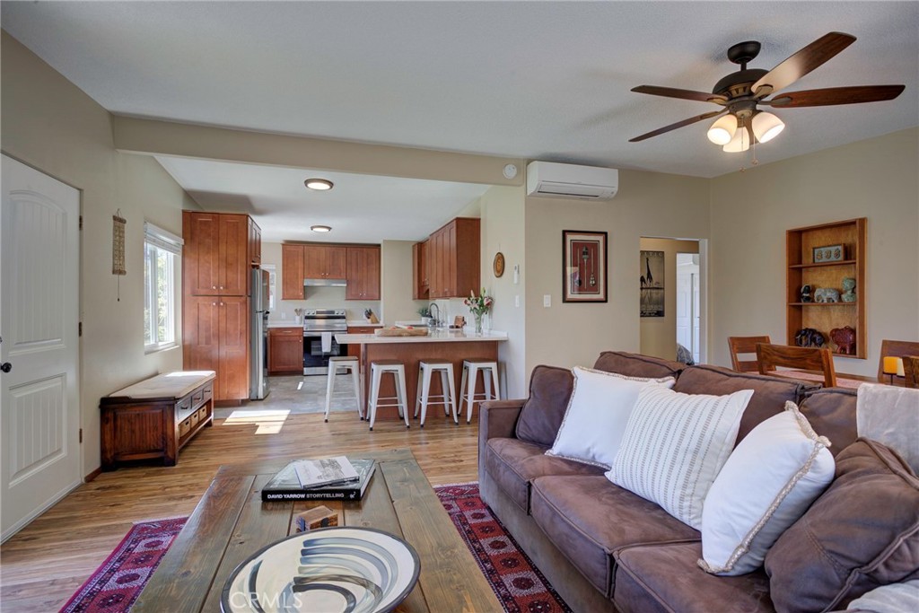 1462 Laurel Ln, San Luis Obispo, CA 93401