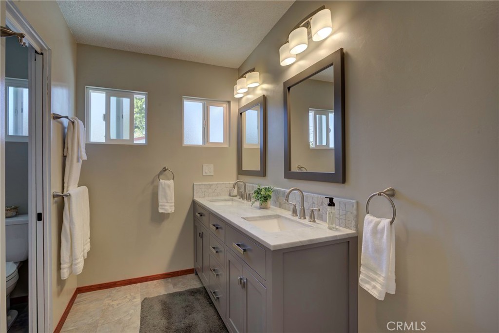 1462 Laurel Ln, San Luis Obispo, CA 93401