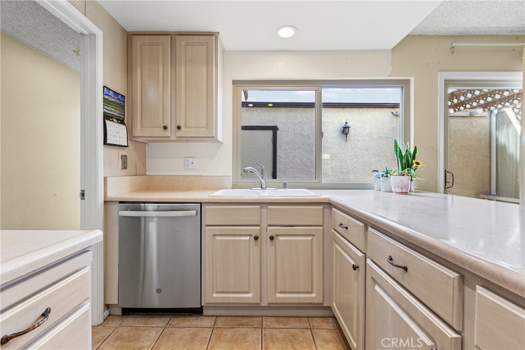 88 Los Verdes, San Luis Obispo, CA 93401