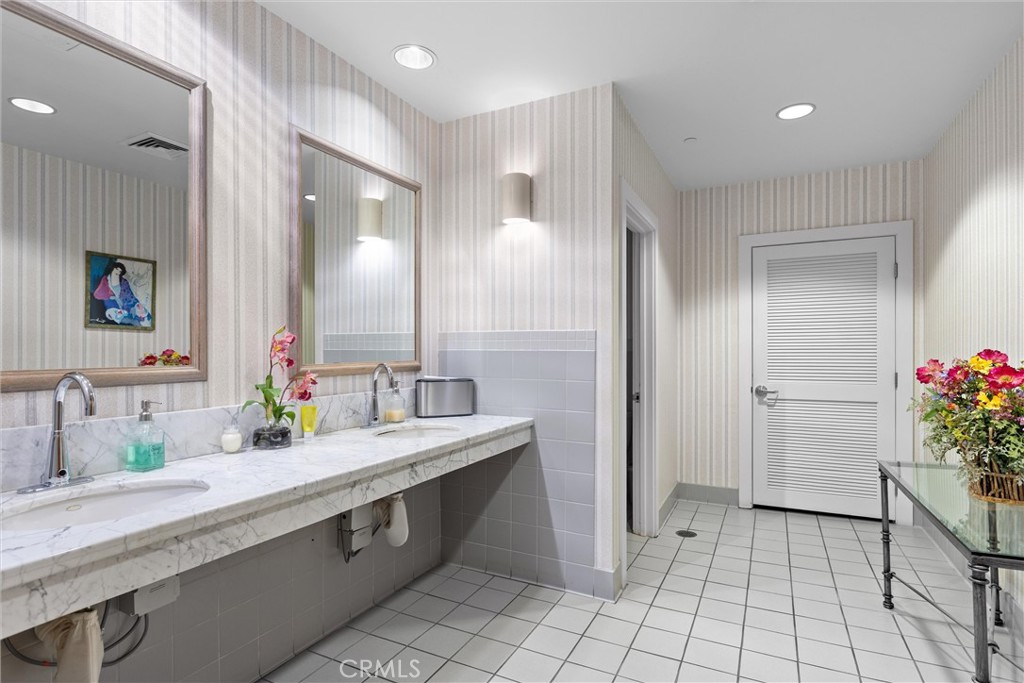 1102 Laurel, San Luis Obispo, CA 93401