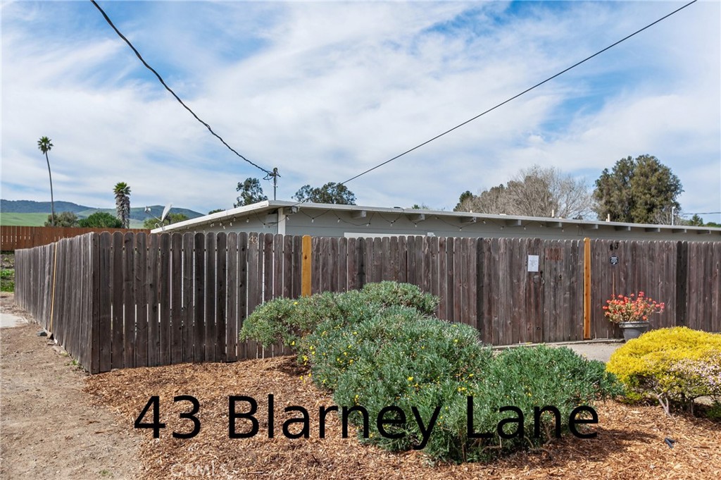 35 Blarney, San Luis Obispo, CA 93405