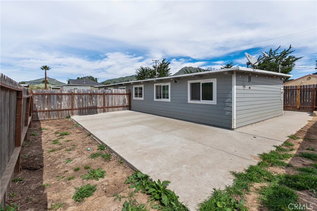 35 Blarney, San Luis Obispo, CA 93405