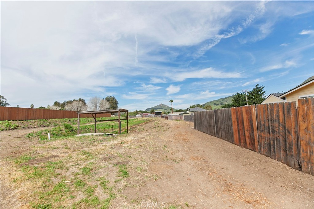 35 Blarney, San Luis Obispo, CA 93405