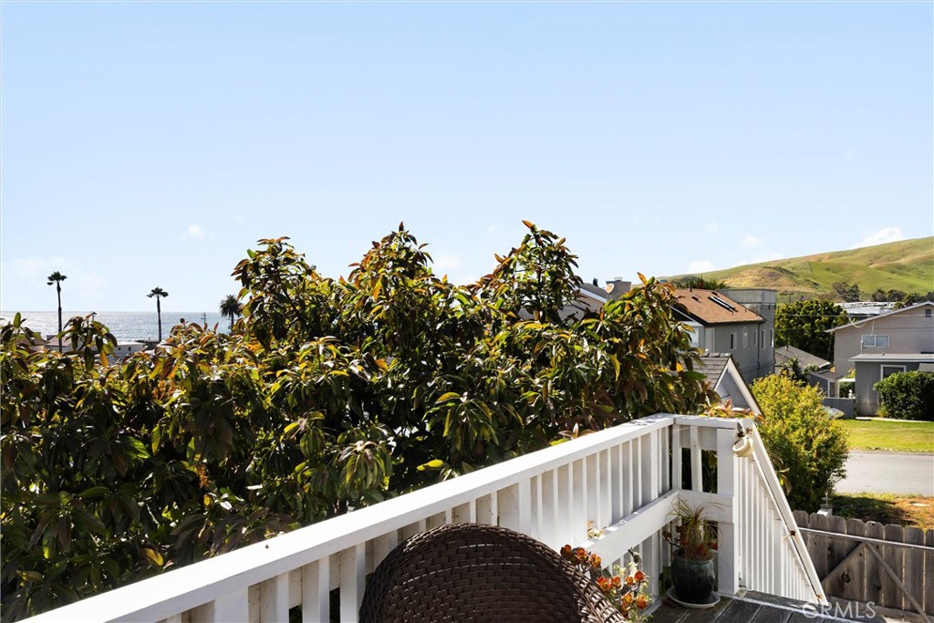 180 G, Cayucos, CA 93430