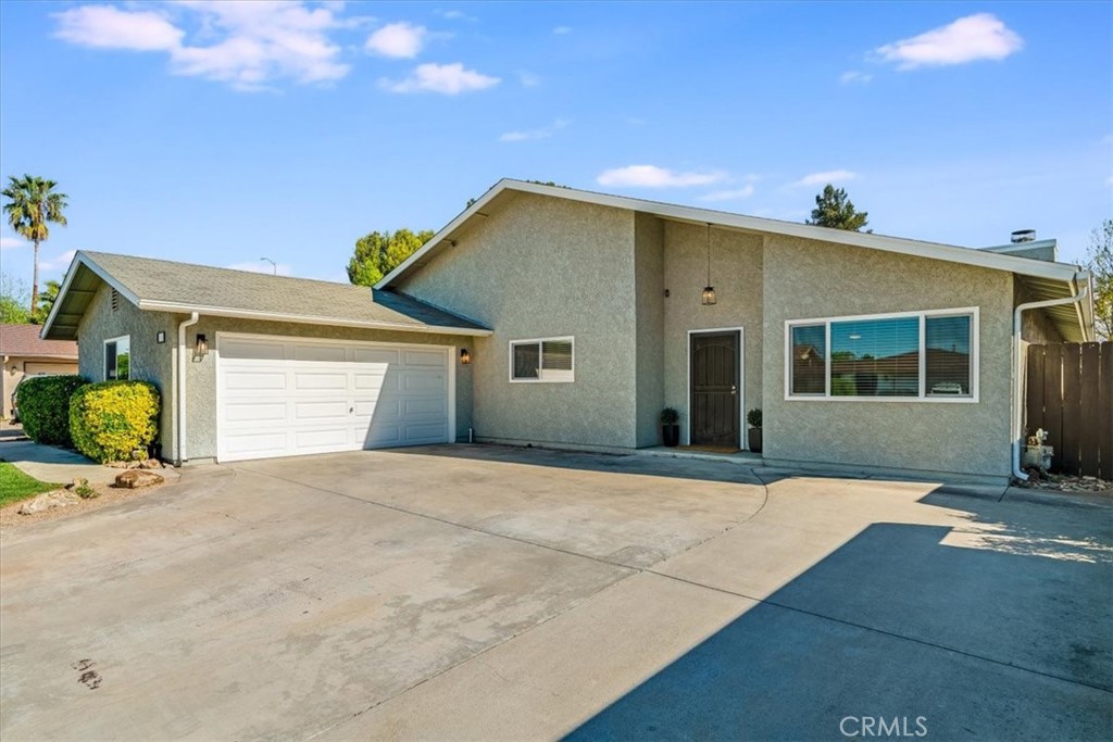 818 Wade, Paso Robles, CA 93446