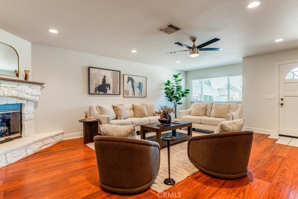 818 Wade, Paso Robles, CA 93446