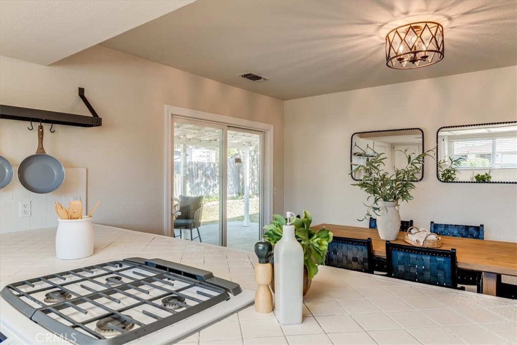 818 Wade, Paso Robles, CA 93446