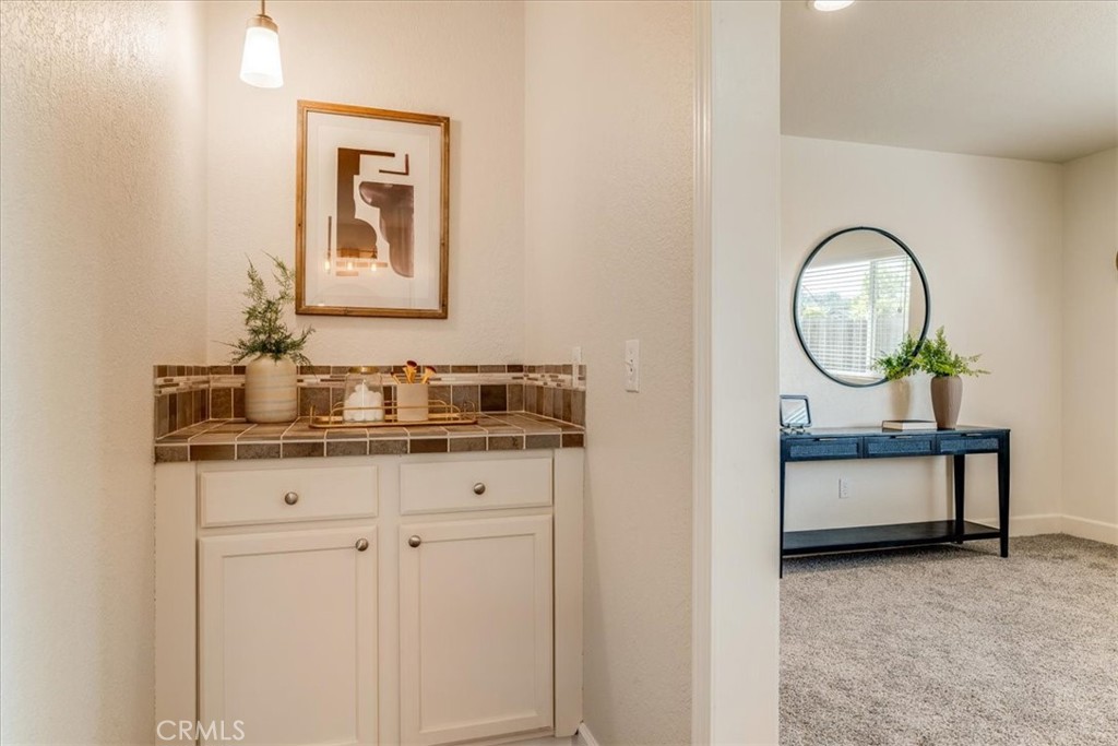 818 Wade, Paso Robles, CA 93446