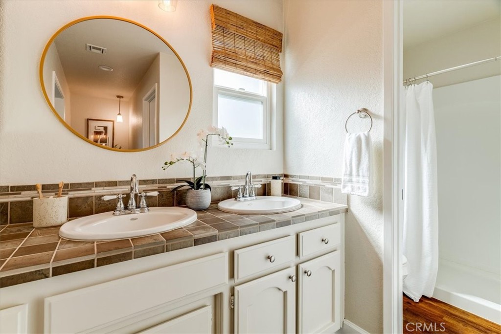 818 Wade, Paso Robles, CA 93446