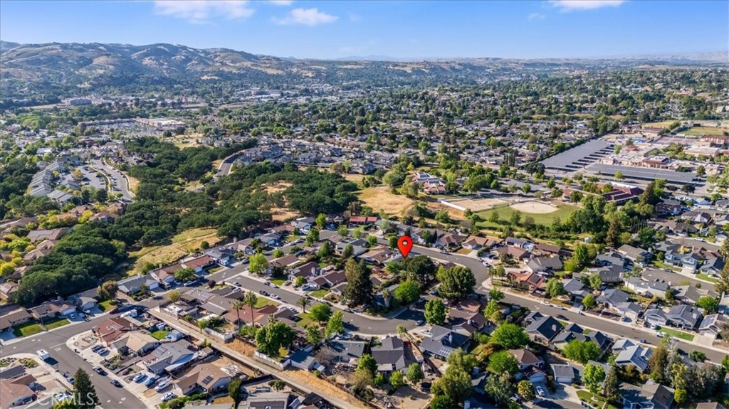 818 Wade, Paso Robles, CA 93446