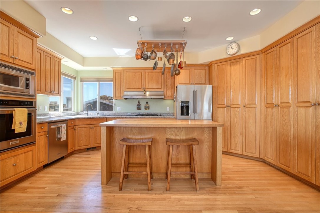 347 Ivar St, Cambria, CA 93428