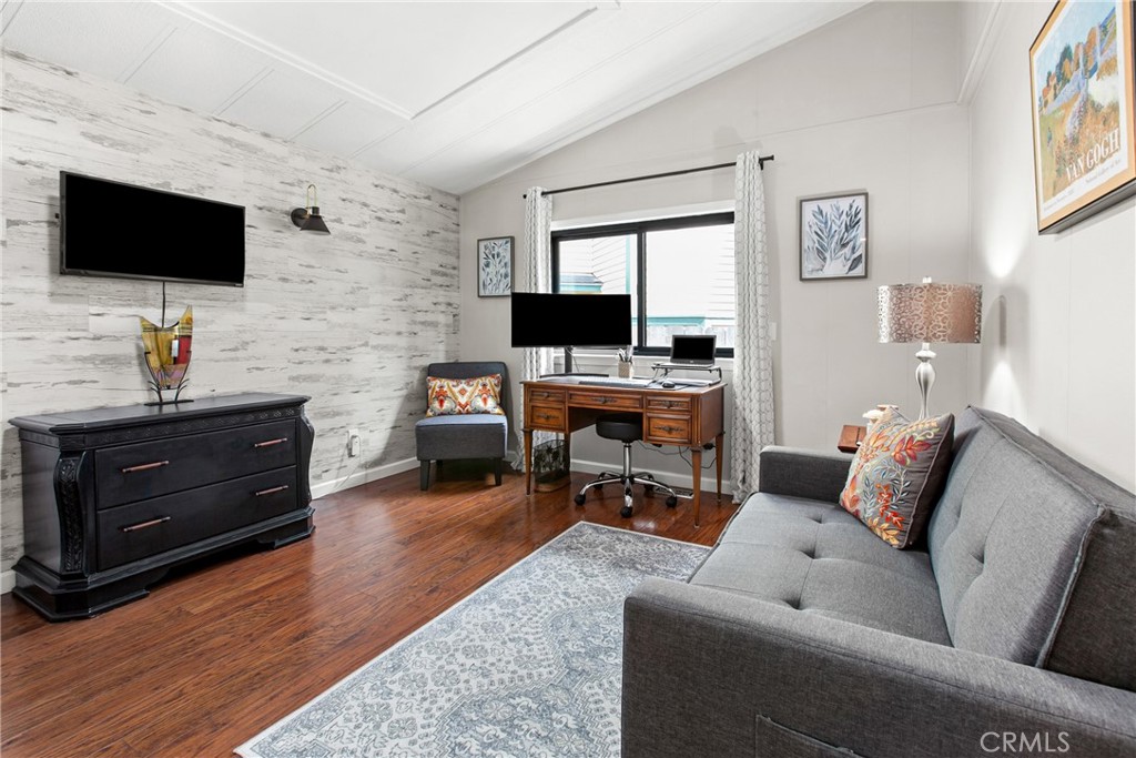 1000 Stephanie Dr, San Luis Obispo, CA 93405