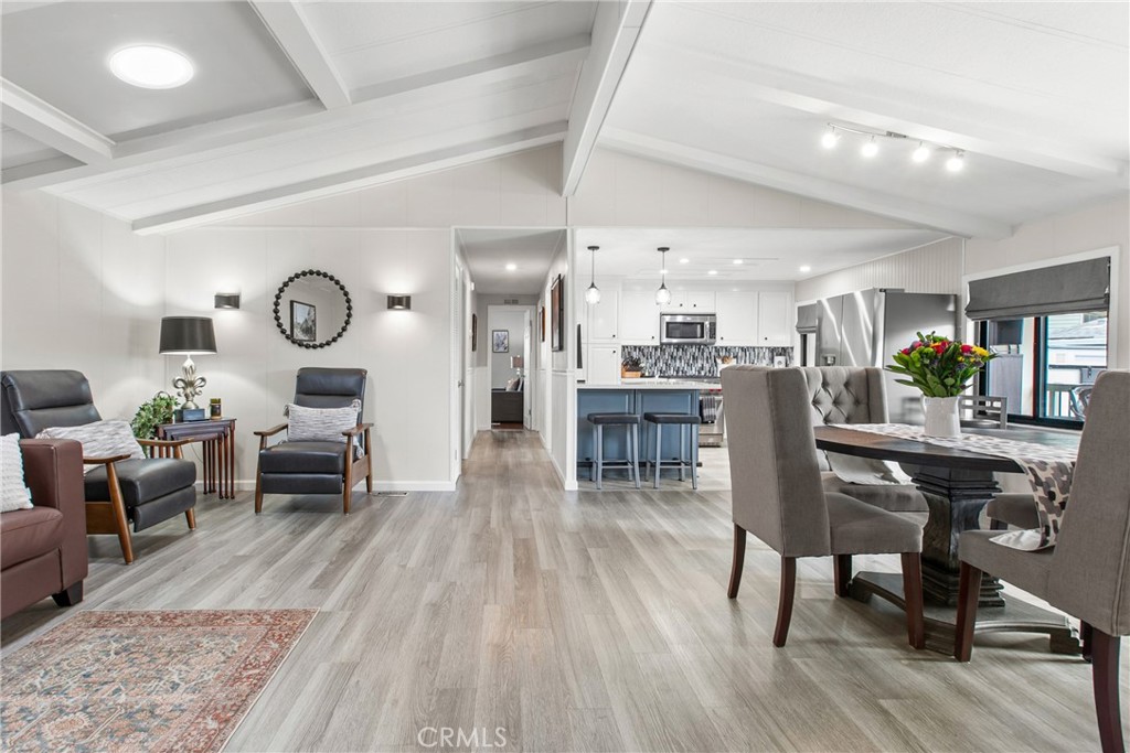 1000 Stephanie Dr, San Luis Obispo, CA 93405