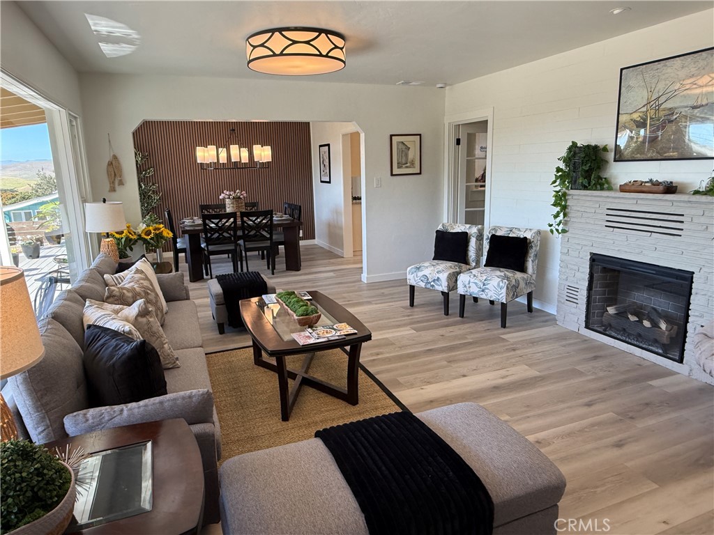 410 Kings Ave, Morro Bay, CA 93442