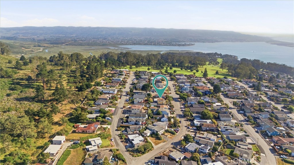 410 Kings Ave, Morro Bay, CA 93442