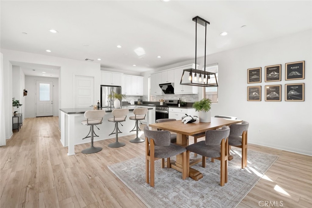 3901 Hayfield Loop, San Luis Obispo, CA 93401