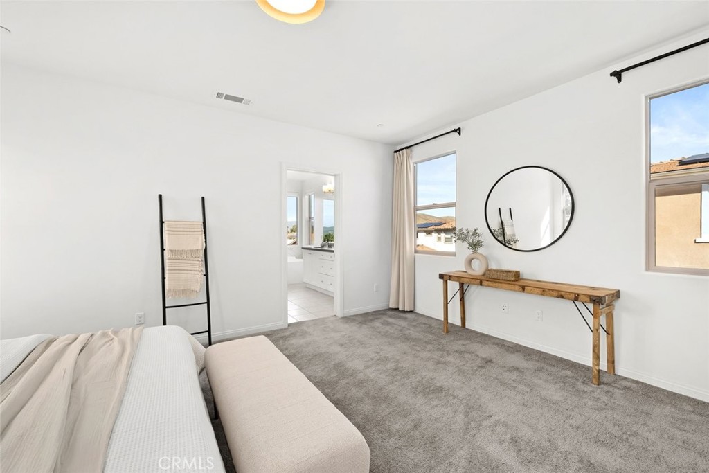 3901 Hayfield Loop, San Luis Obispo, CA 93401